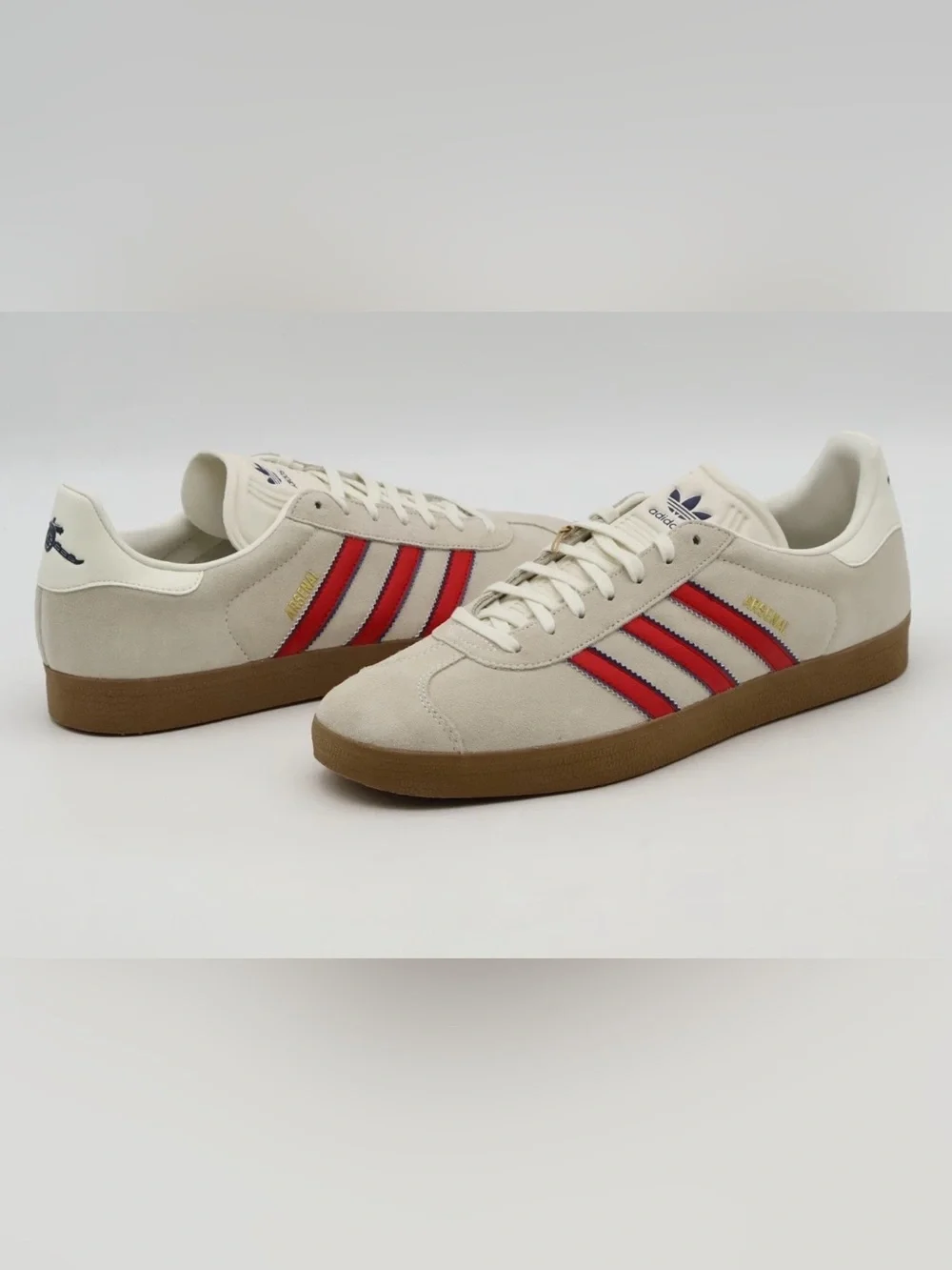 JS3042 Arsenal FC adidas Originals Gazelle
Terrace Icons Off White Better (Men - Picture 15 of 16